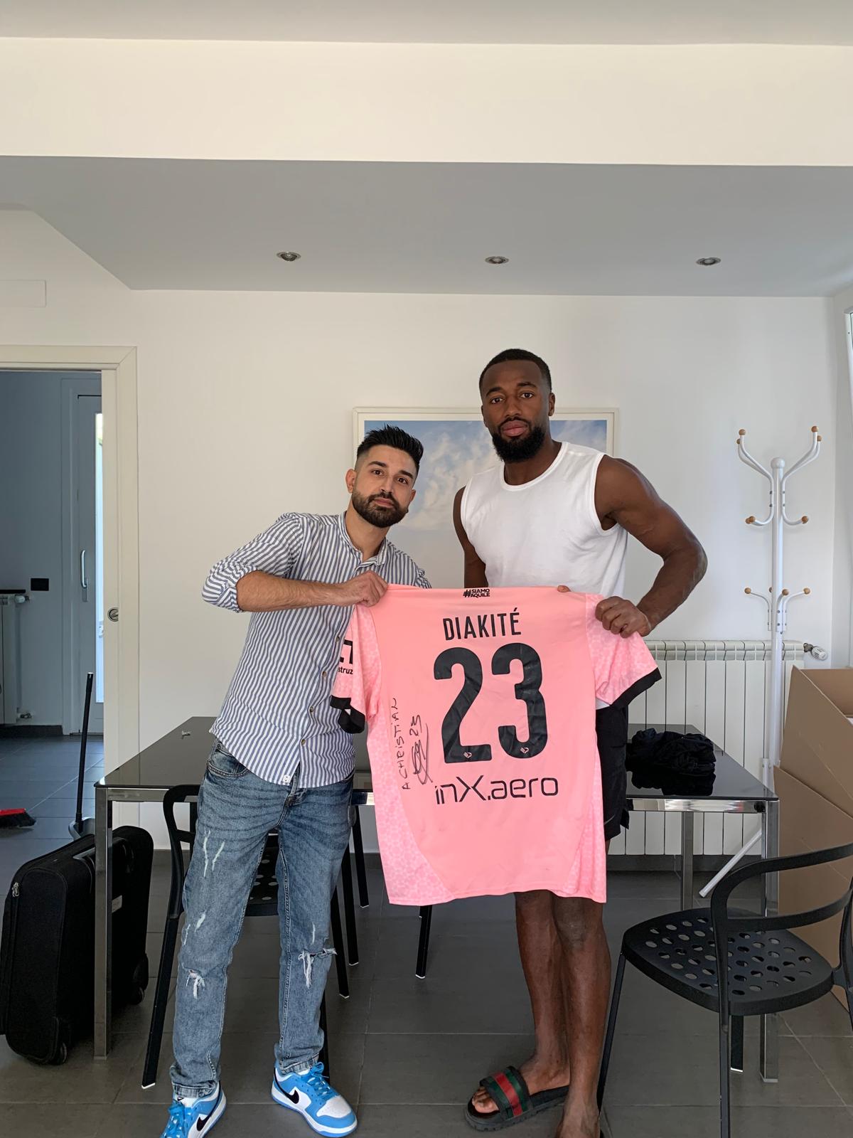 Christian Cusimano con il calciatore del Palermo Diakité