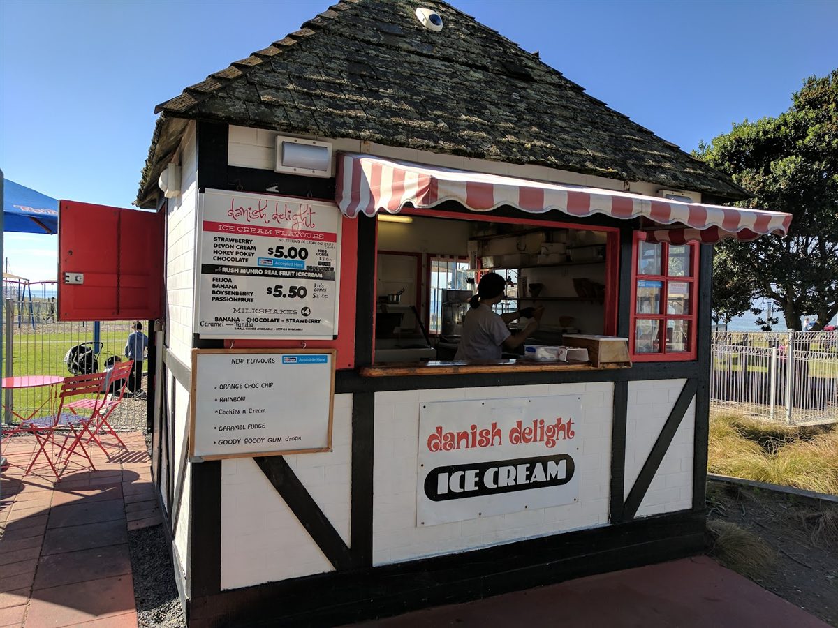 The Danish Delight kiosk and hand-painted ice cream sign on Marine Parade
