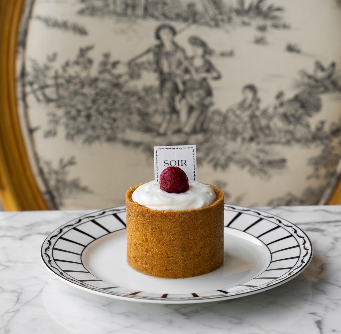 SOIR signature dessert